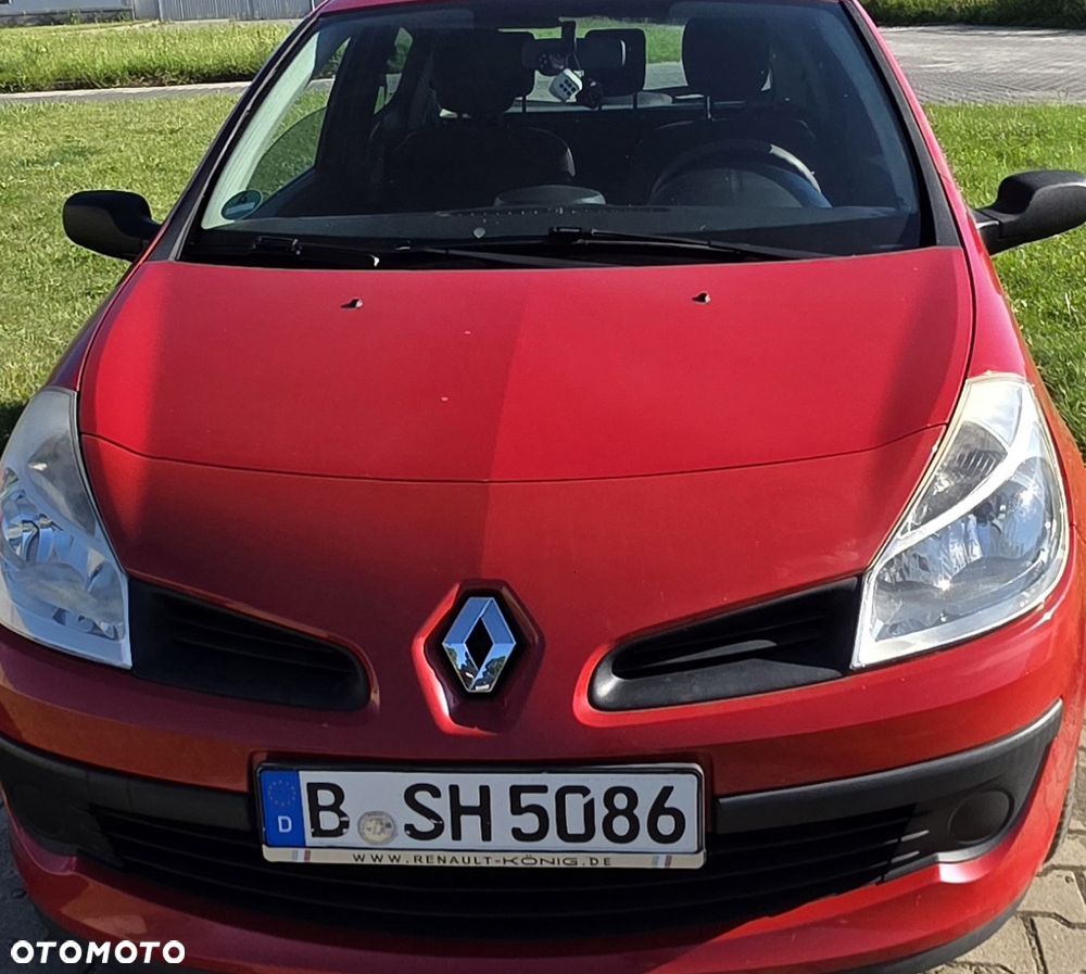 Renault Clio 1.2 16V Authentique - 1