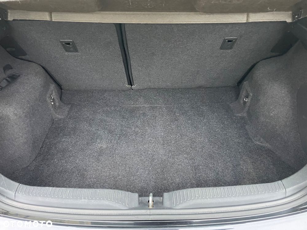 Toyota Auris 1.6 VVT-i Prestige - 23