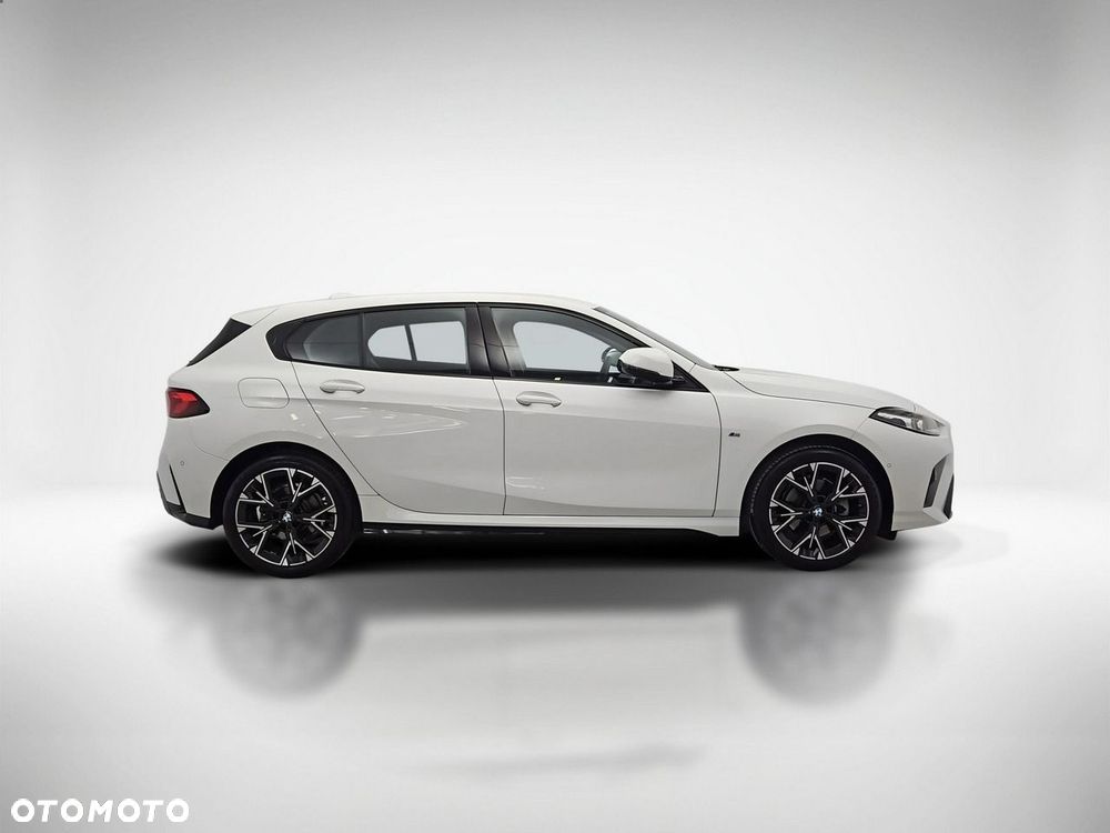 BMW Seria 1 120 mHEV - 7