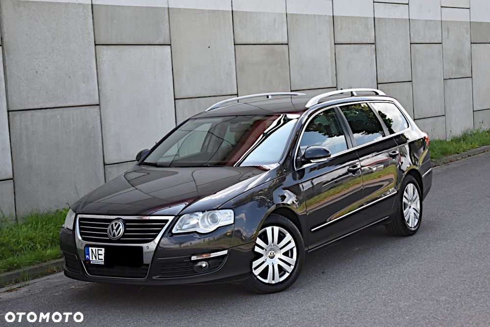 Volkswagen Passat - 1