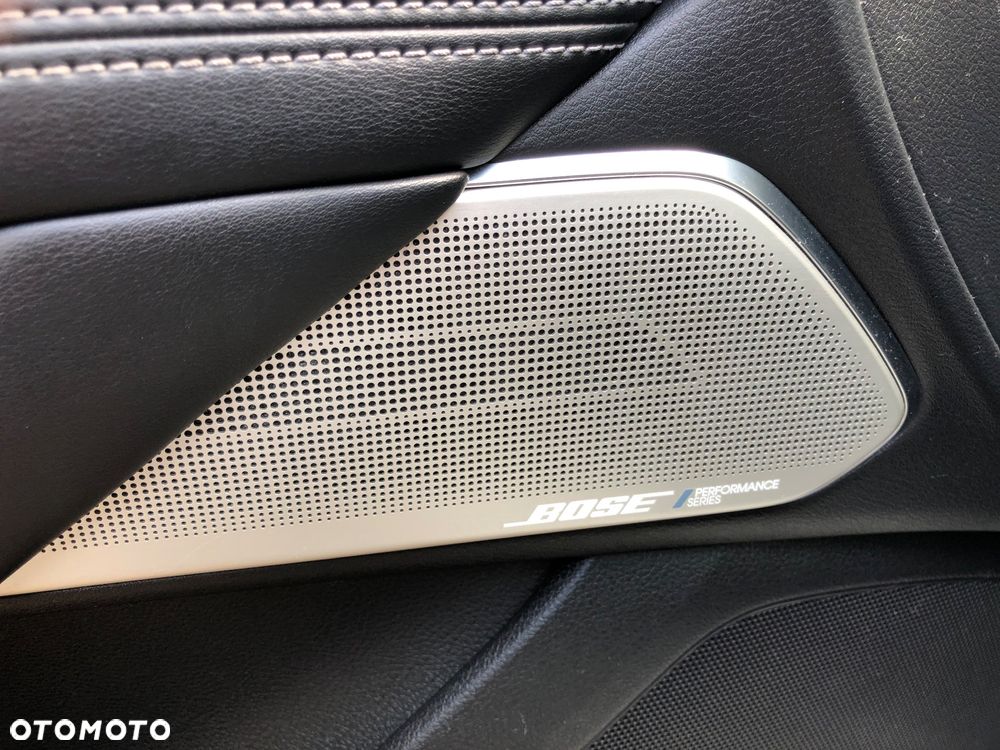 Infiniti Q60 2.0t Premium Tech - 15