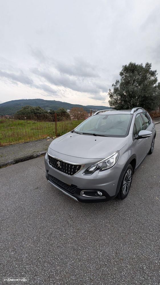 Peugeot 2008 1.2 PureTech Style - 2