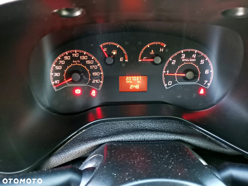 Fiat Doblo Chłodnia 95 KM 2 zasilania chłodni - 15