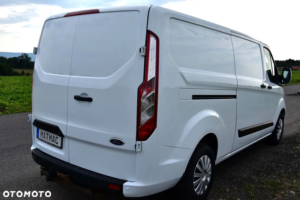 Ford TRANSIT CUSTOM 300 L2H1 - 8