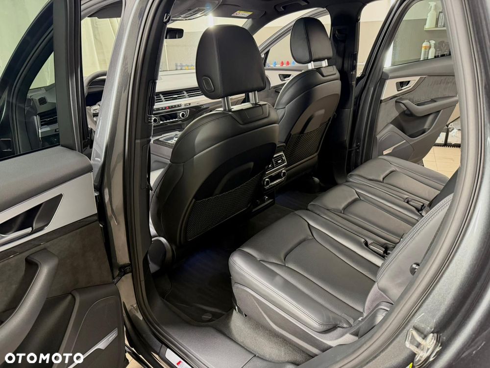 Audi SQ7 4.0 TDI Quattro Tiptronic - 5