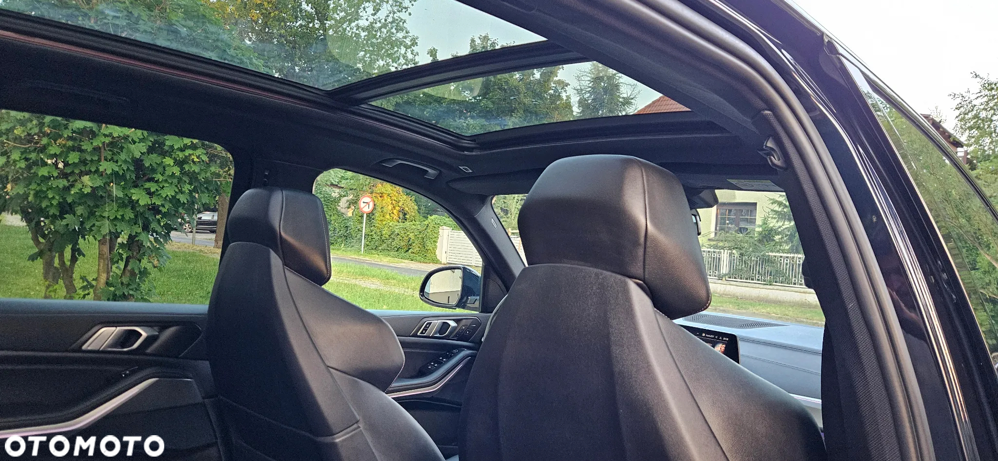 BMW X5 xDrive45e - 32