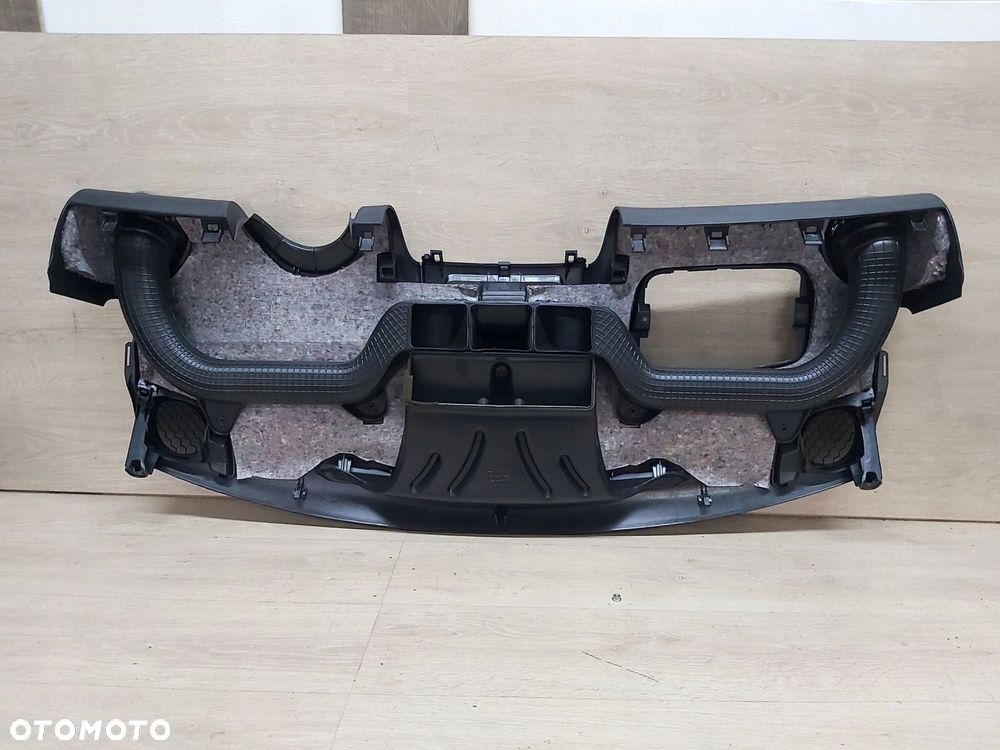 Toyota AYGO I 05-13 Deska rozdzielcza kokpit - 4