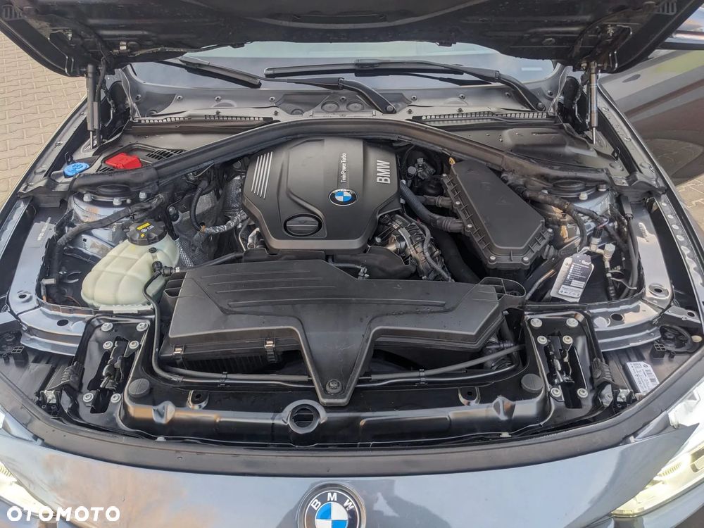 BMW Seria 3 320d xDrive Edition Luxury Line Purity - 25