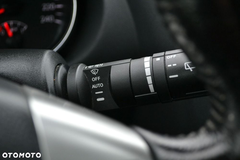 Nissan Qashqai 2.0 4 x 4 CVT 360 - 25