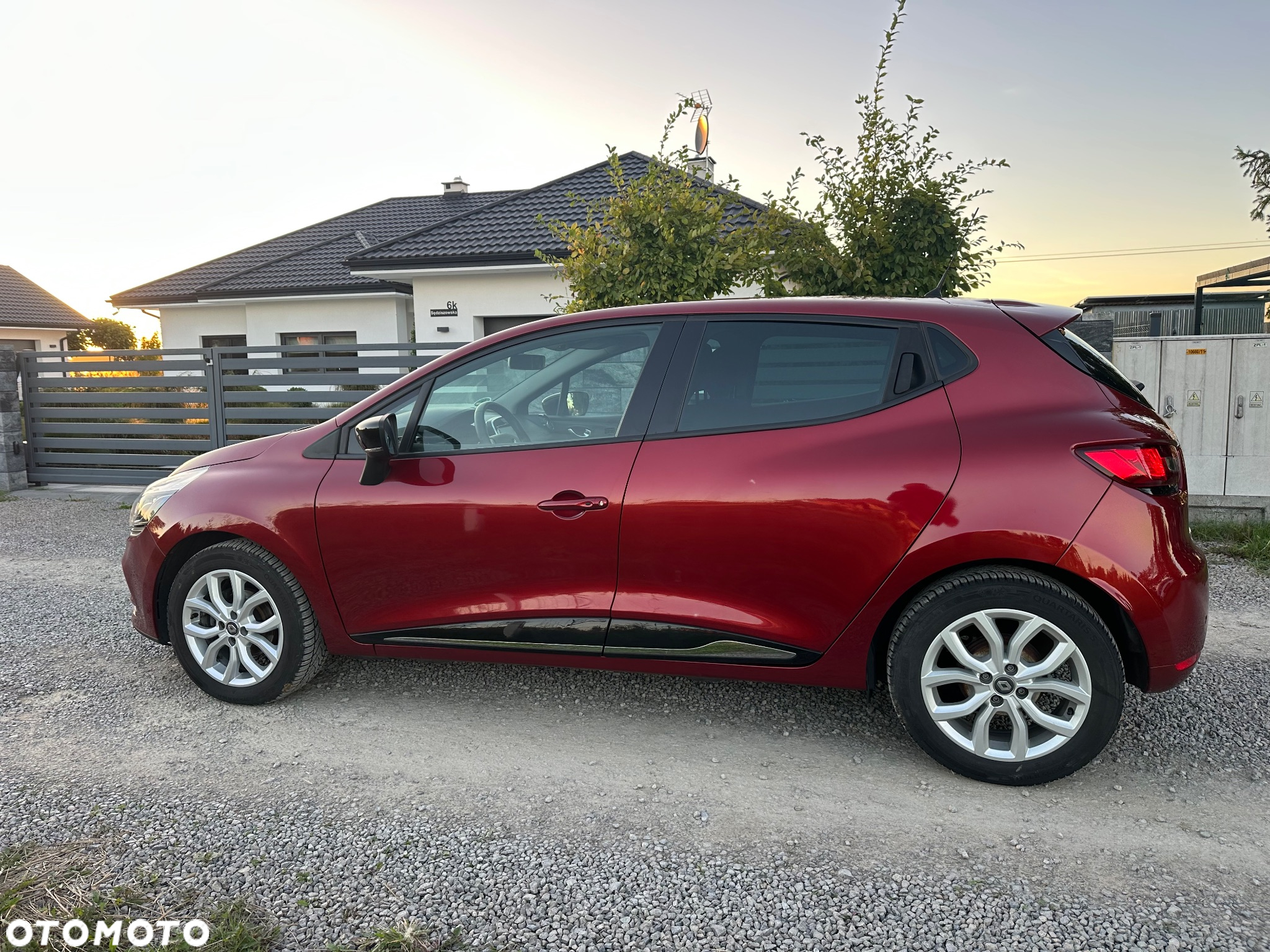 Renault Clio ENERGY TCe 75 Start & Stop LIMITED 2018 - 6