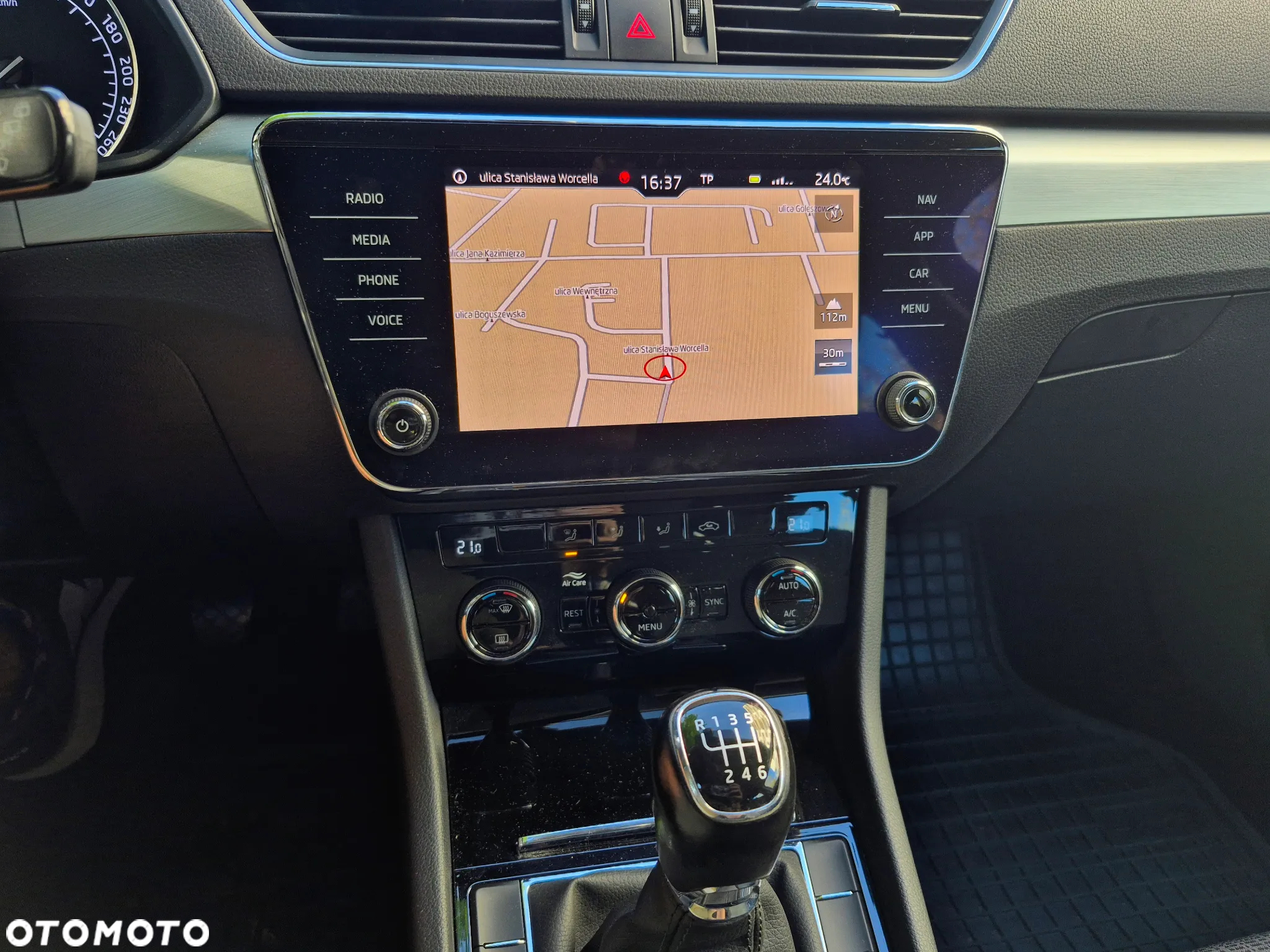 Skoda Superb 1.4 TSI ACT Ambition - 11