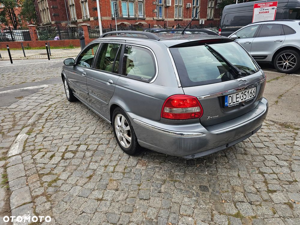 Jaguar X-Type - 2