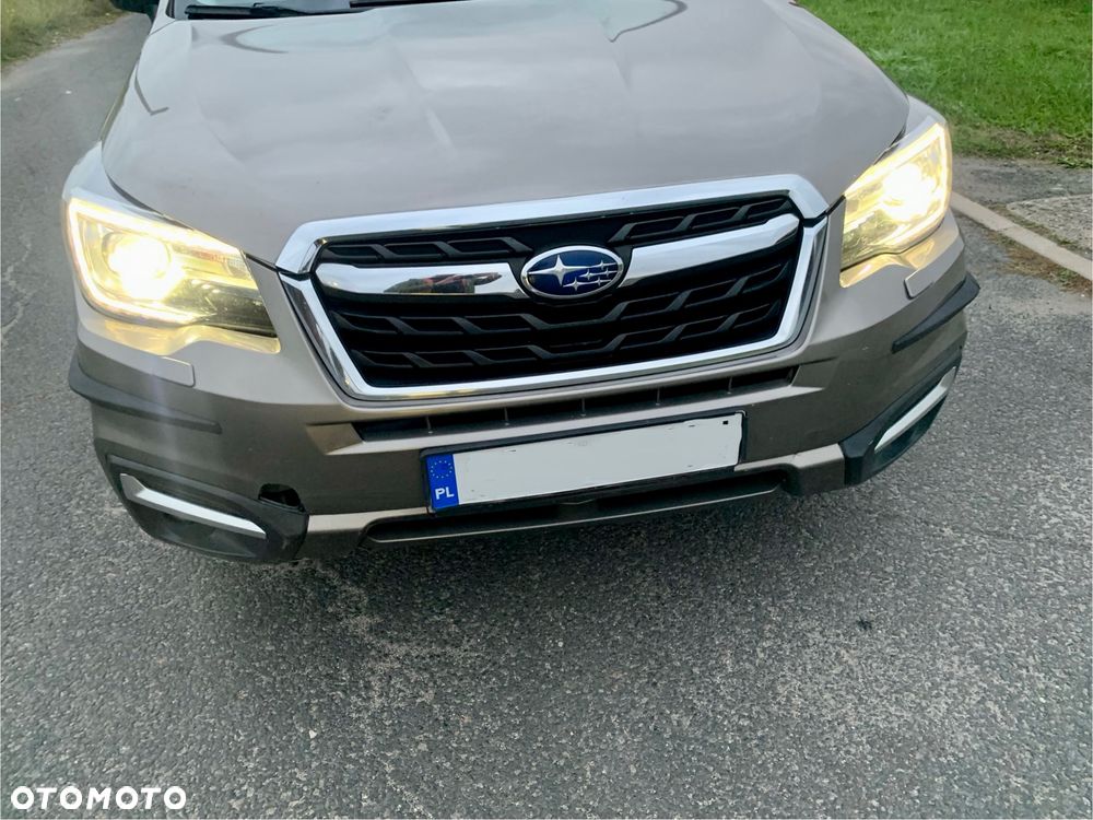 Subaru Forester 2.0i Platinum Lineartronic - 3