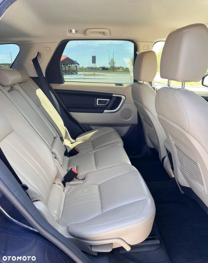 Land Rover Discovery Sport 2.0 Si4 HSE - 17