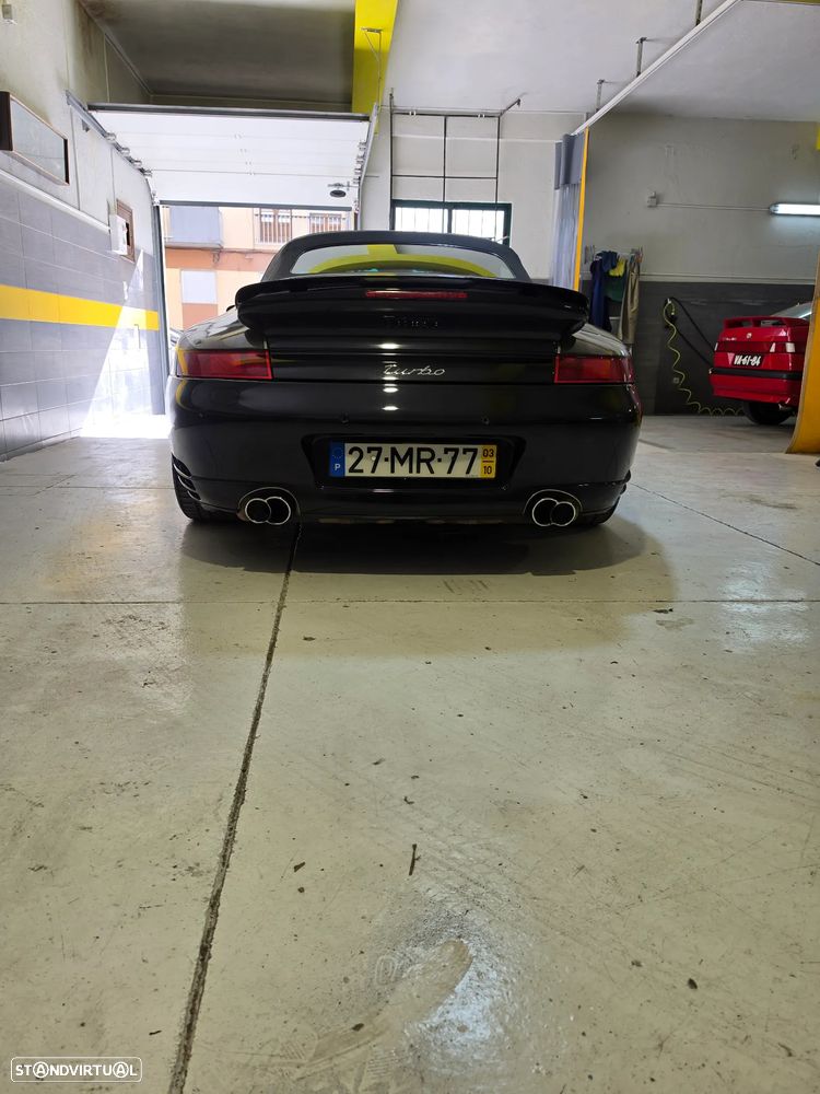 Porsche 911 Série F - 55