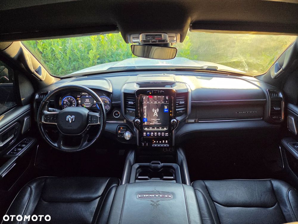 RAM 1500 Crew Cab Limited - 8
