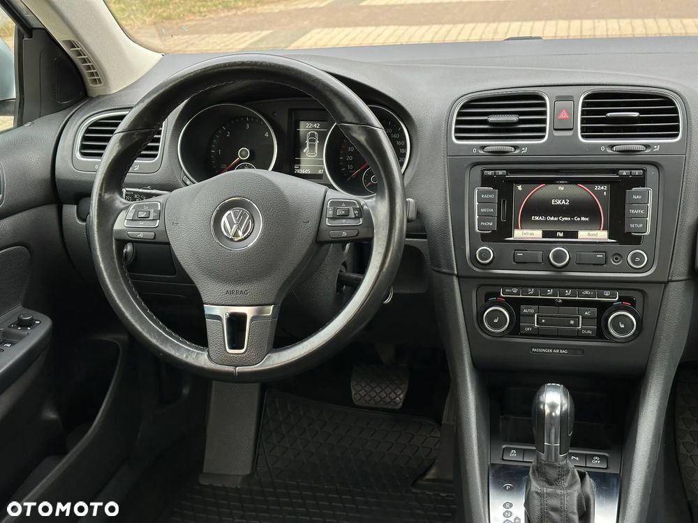 Volkswagen Golf 1.6 TDI DPF DSG Highline - 9