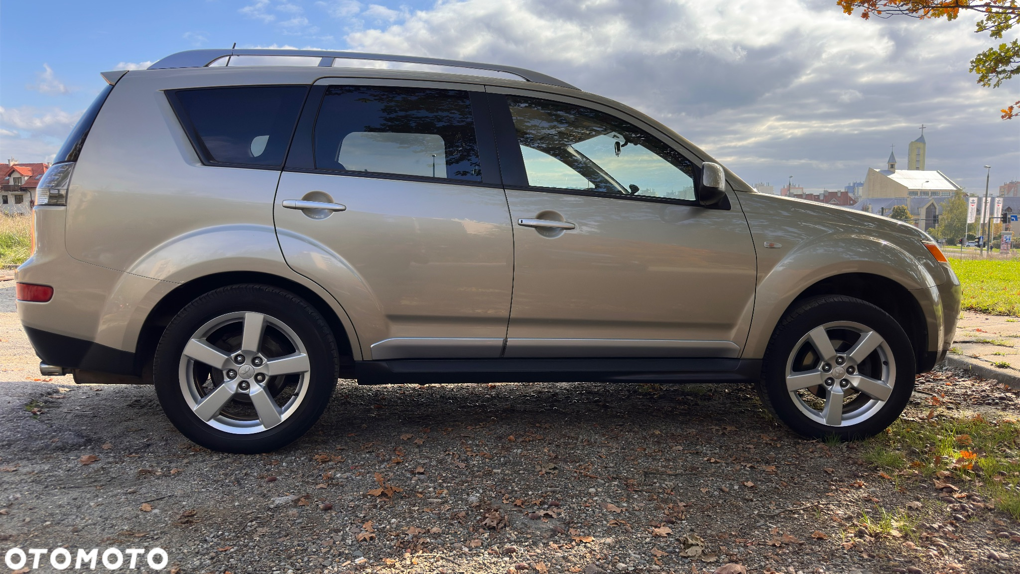 Mitsubishi Outlander 2.0 DID Intense + - 3