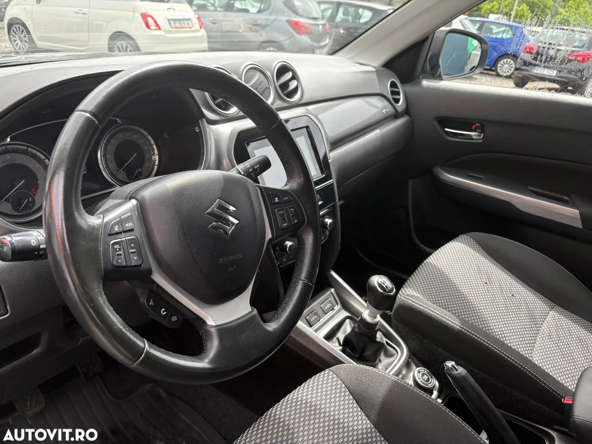 Suzuki Vitara 1.4 Boosterjet AllGrip MHEV Spirit - 6