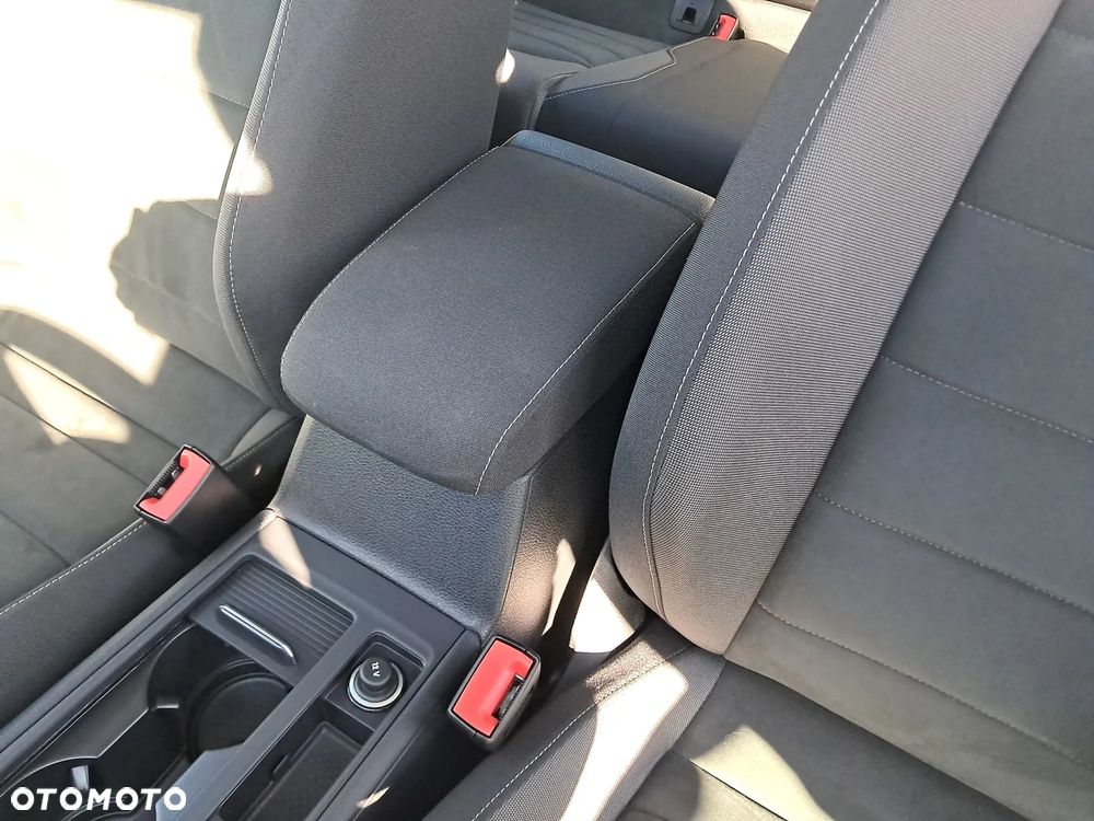 Volkswagen Golf VII 1.5 TSI BMT Highline DSG - 35