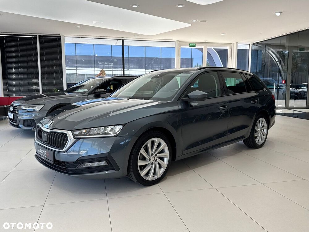Skoda Octavia 1.4 TSI Plug-In Hybrid Style DSG - 2