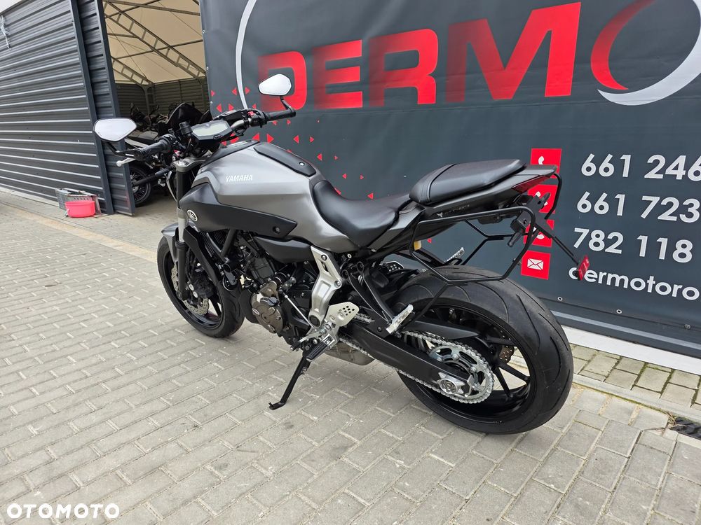 Yamaha MT - 6