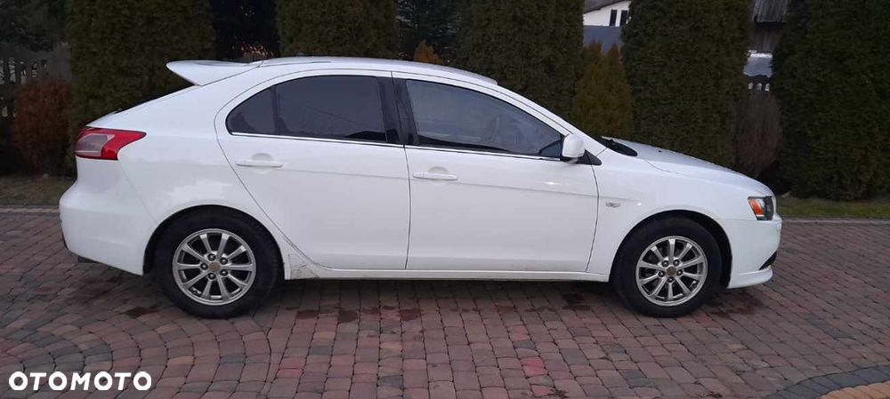 Mitsubishi Lancer 1.6 ClearTec Inform - 3
