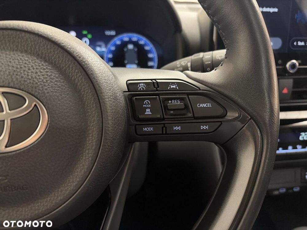 Toyota Yaris Cross Hybrid 1.5 Premiere Edition - 16
