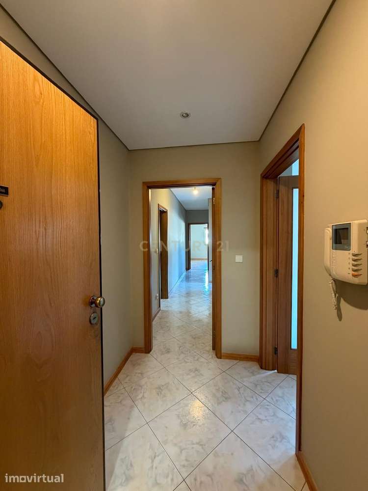 Apartamento Renovado em Braga (São Vítor) com Vista Panorâmica - Grande imagem: 4/21