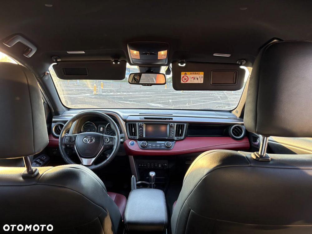 Toyota RAV4 - 14