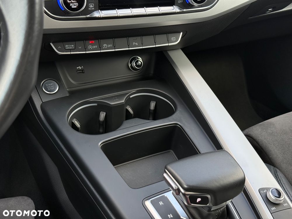 Audi A4 Limousine 45 TFSI mHEV Quattro Advanced S tronic - 23