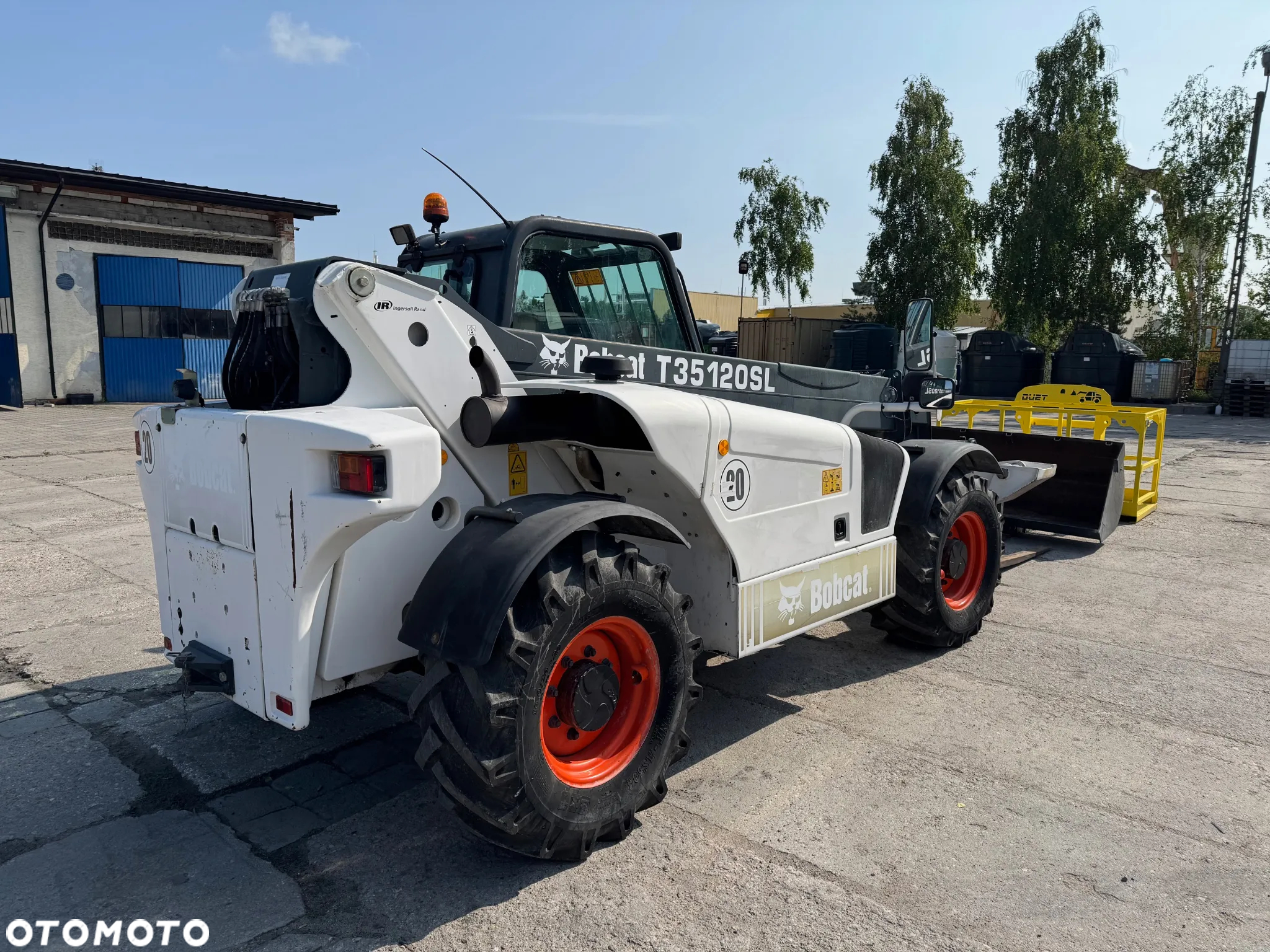 Bobcat T35120SL - 9