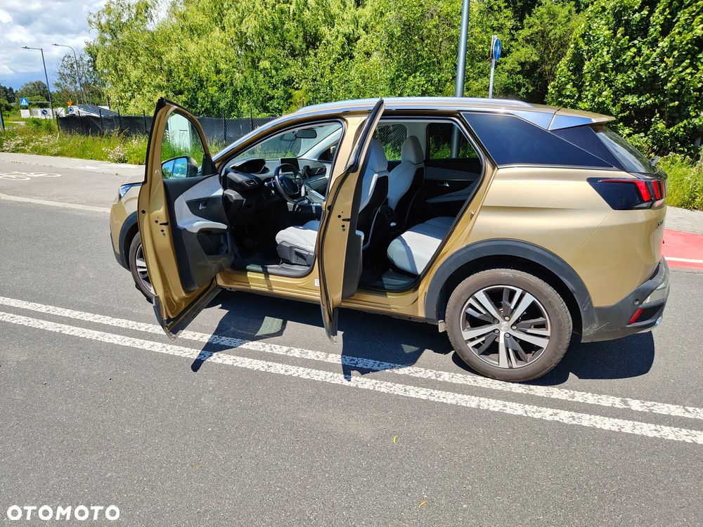Peugeot 3008 1.6 BlueHDi Allure S&S EAT6 - 14
