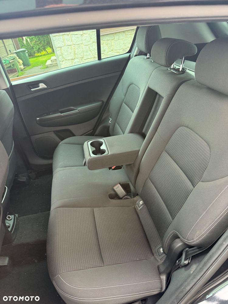Kia Sportage 1.6 GDI L Business Line Plus 2WD - 26