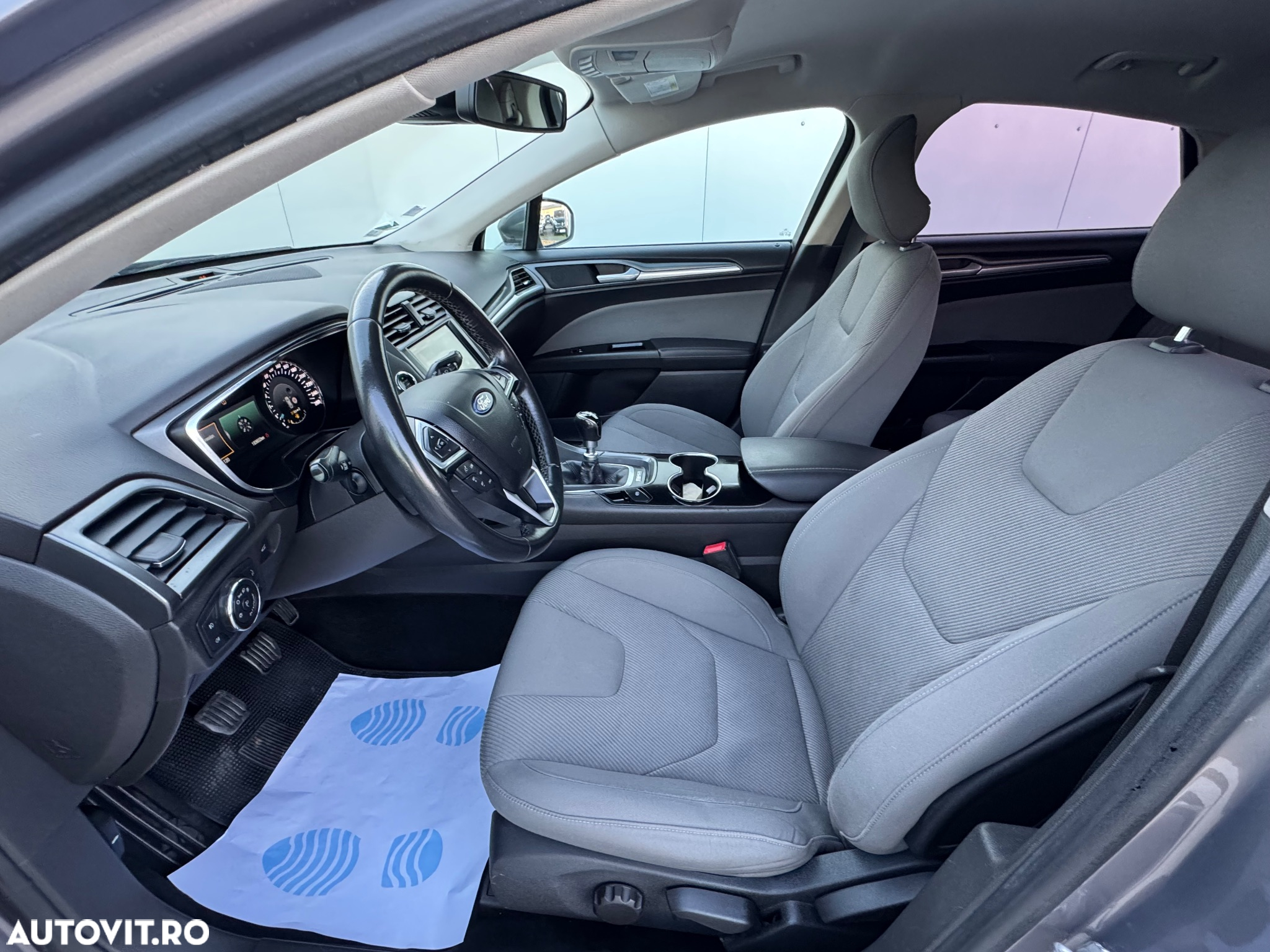 Ford Mondeo 2.0 TDCi Business - 6
