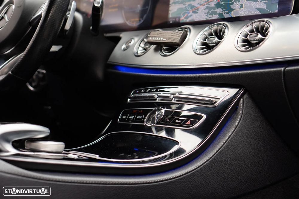 Mercedes-Benz E 220 d AMG Line - 25
