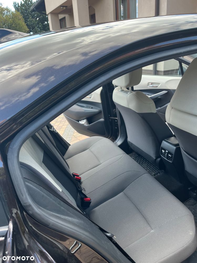 Toyota Corolla 2.0 Hybrid Comfort - 14