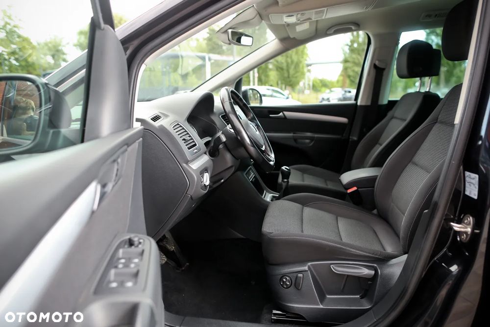 Volkswagen Sharan 2.0 TDI 4MOTION (BlueMotion Technology) Highline - 19