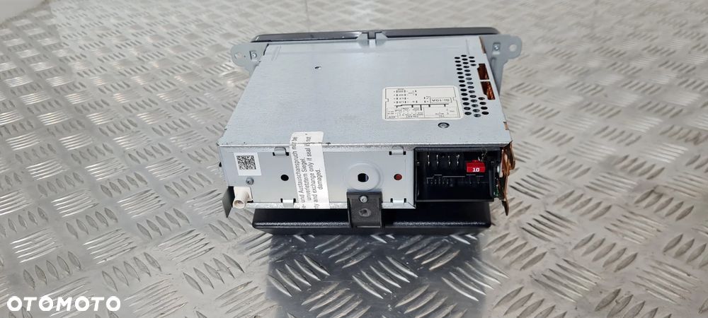 Volkswagen Golf VI Radio - 4