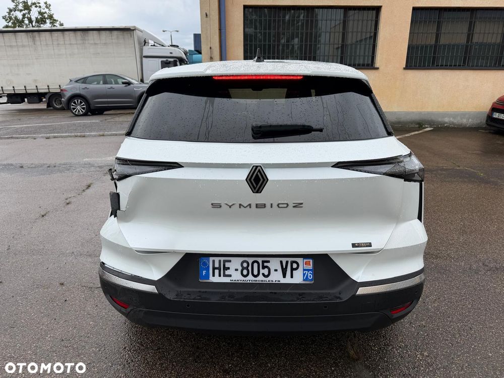 Renault Symbioz - 5