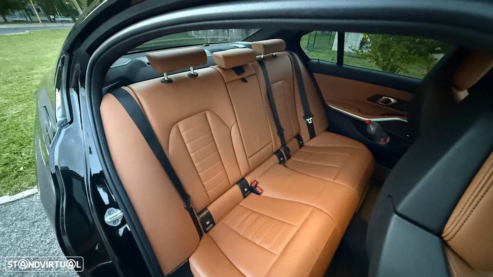 BMW 330 e Aut. M Sport - 8