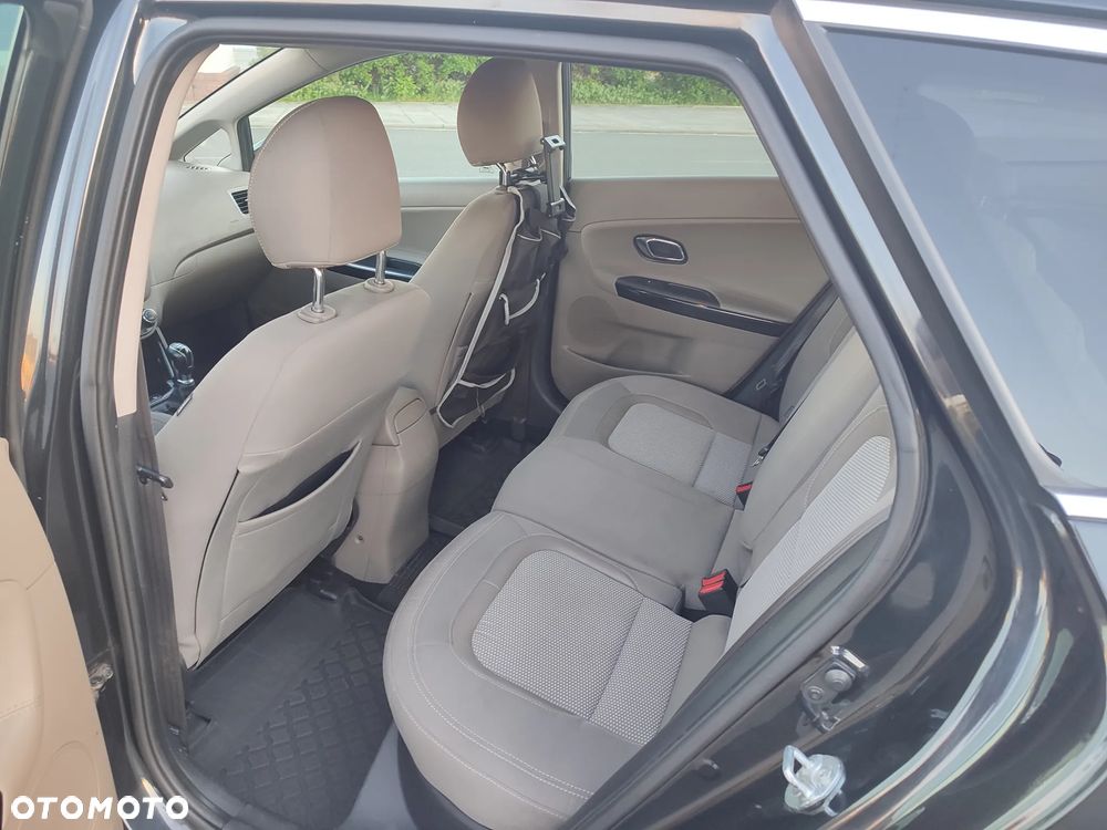 Kia Ceed 1.6 GDI Business Line - 8