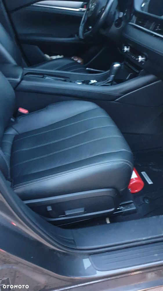 Mazda 6 2.0 SkyPassion - 33