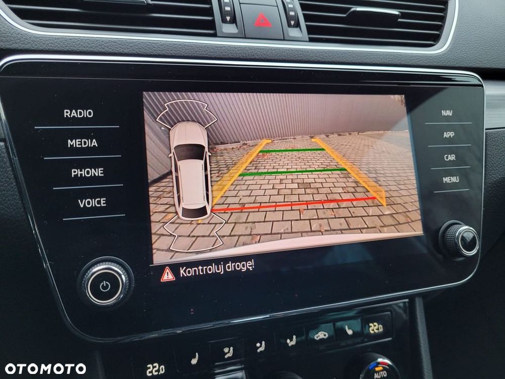 Skoda Superb 2.0 TSI Style DSG - 19