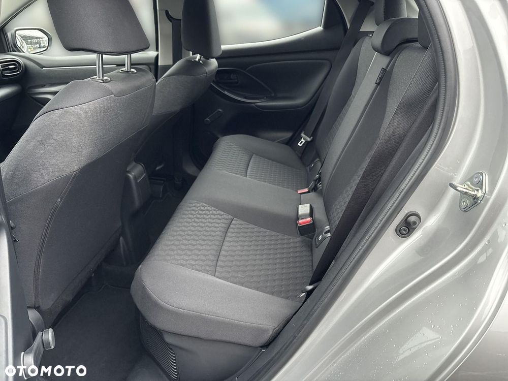 Toyota Yaris Hybrid 1.5 Comfort - 16