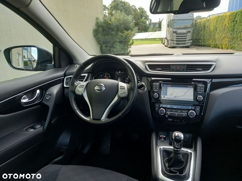 Nissan Qashqai 1.6 dCi DPF tekna - 21
