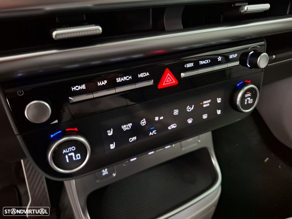 Hyundai Ioniq 9 110.3 kWh Calligraphy - 21