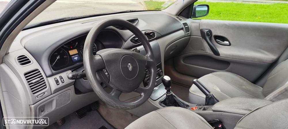 Renault Laguna Break 1.9 dCi Privilège - 8