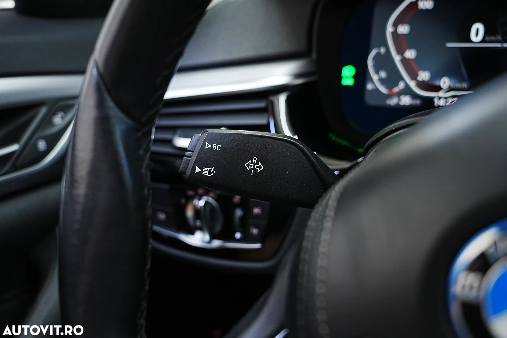 BMW Seria 5 530e xDrive AT PHEV - 29