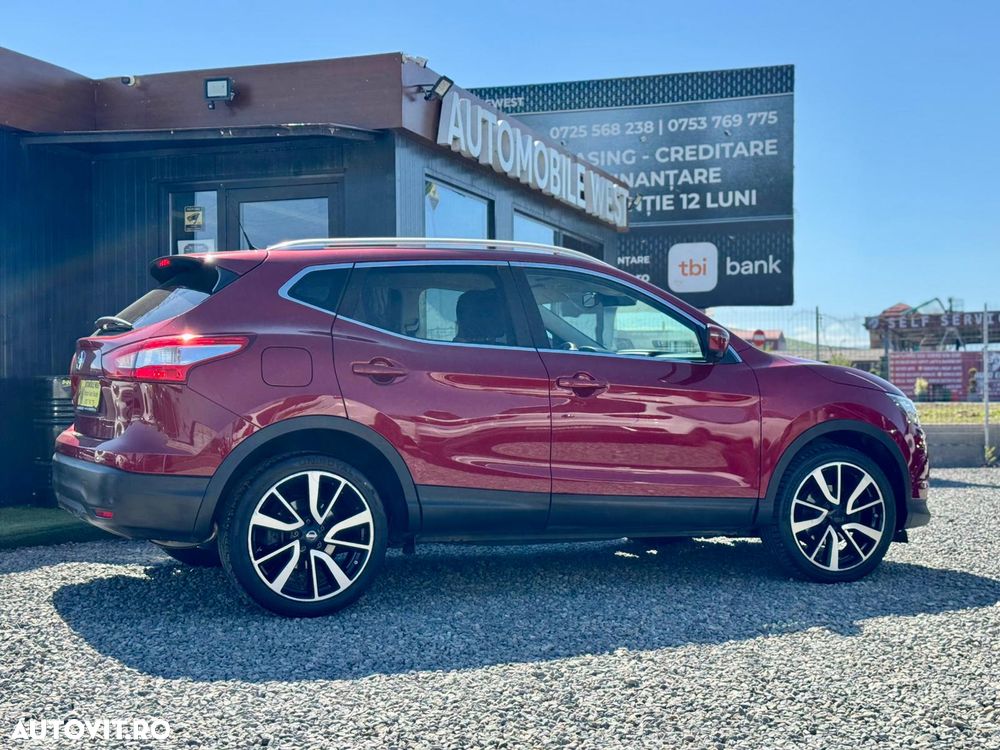 Nissan Qashqai 1.6 DCI Start/Stop X-TRONIC Tekna - 32